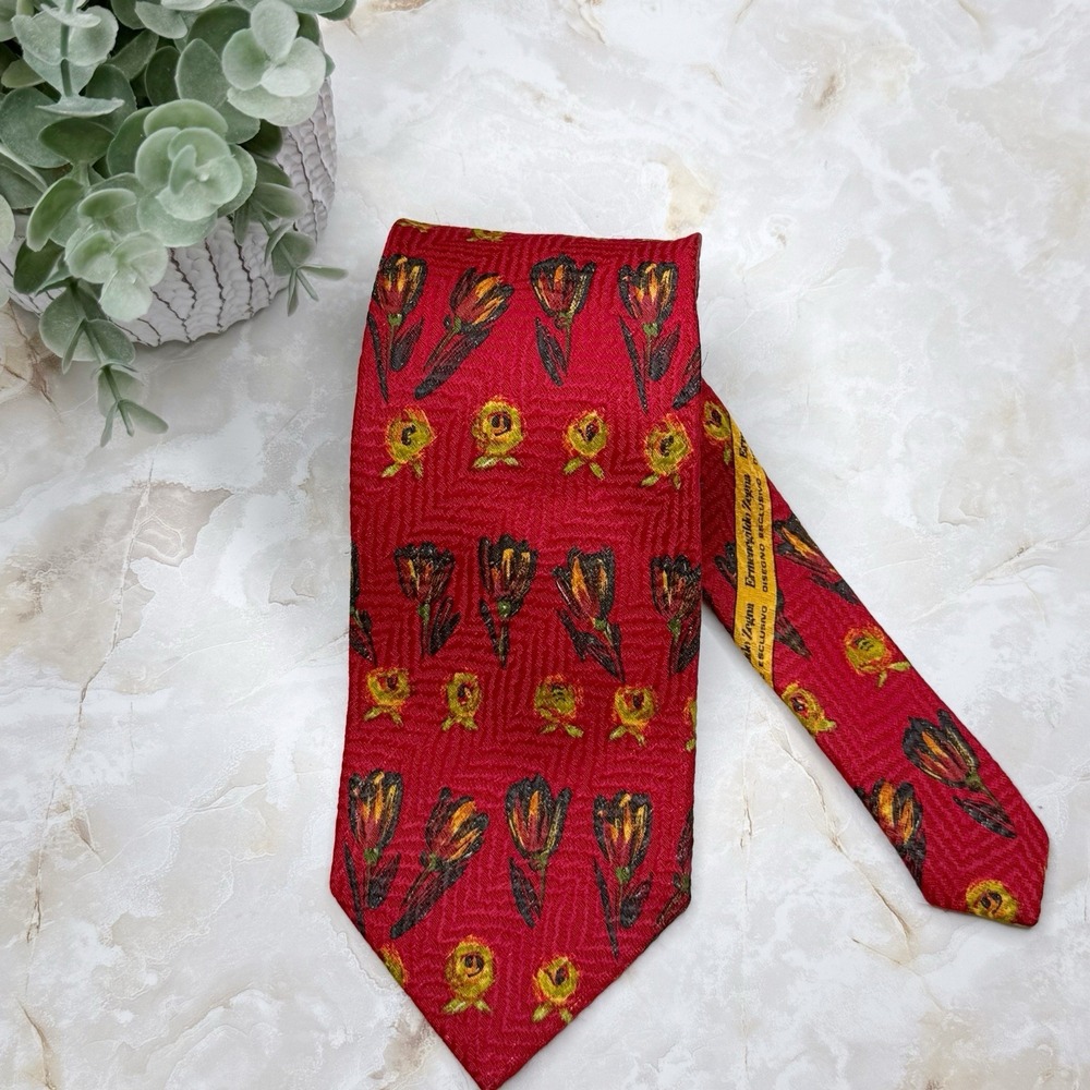 Ermenegildo Zegna Red‎ Black Floral Silk Tie 3 7/8" - 58"